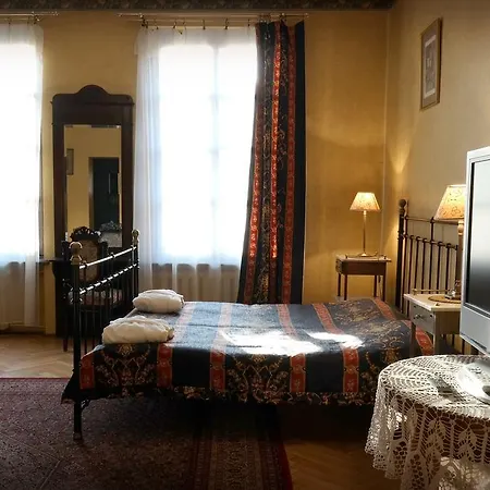 Apart Otel Austeria Klezmer Hois 3*
