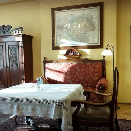 Austeria Klezmer Hois Apart Otel Krakow