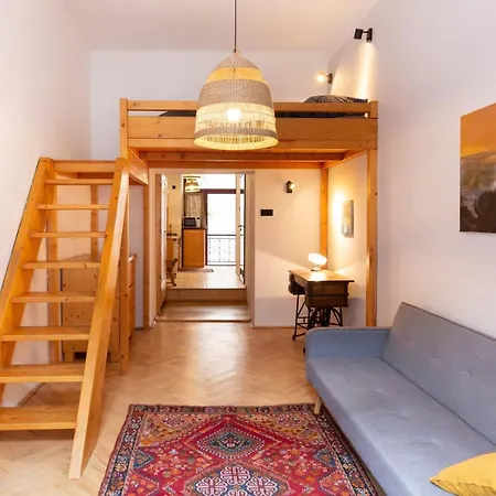 Apartment Artistic&cozy In The Old Town *
