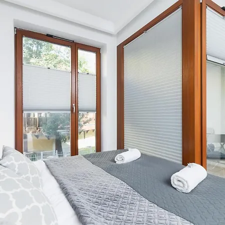 Apartment Harmonica Trynitarska By Renters Krakow