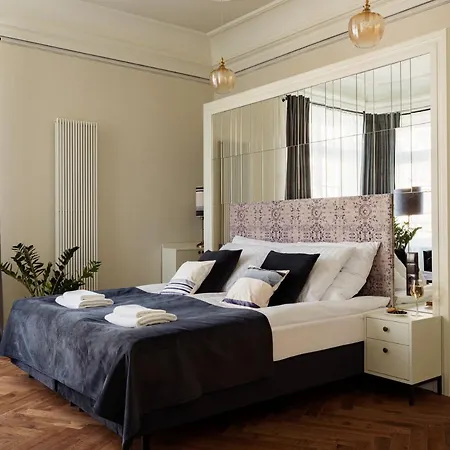 Aparthotel Starowislna 77 *