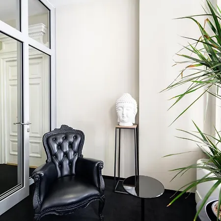 Home Aparthotel Apart Otel 4*