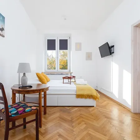 Old Town Basztowa By Renters Apartment