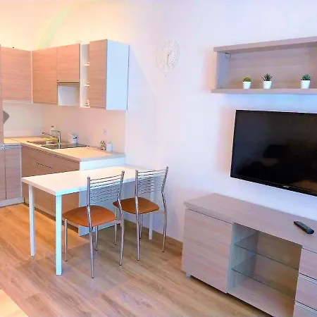 Apartment Zyblikiewicza Friendly 2 *