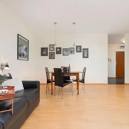 Cracow Pilotow Cosy With Free Parking By Renters Krakow