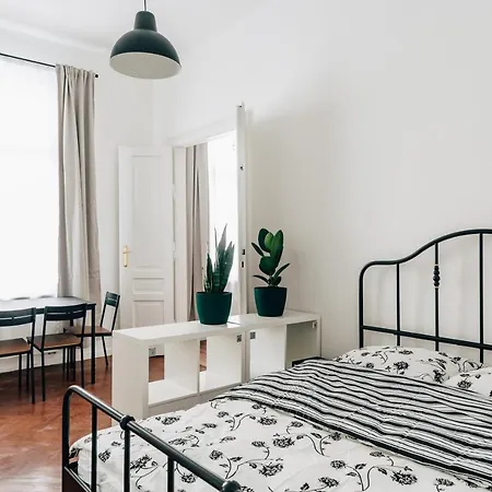 Podzamcze 24 Apartament *