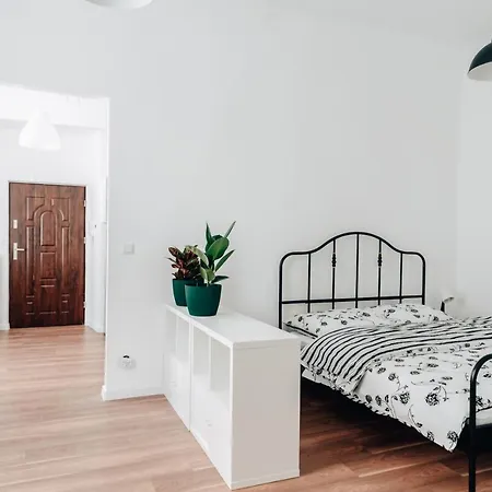 Apartament Podzamcze 24 *