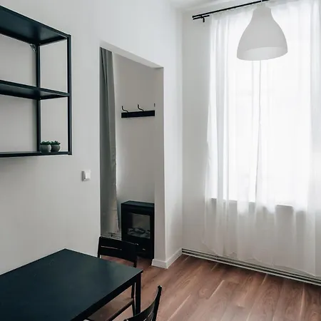 Podzamcze 24 Apartament *