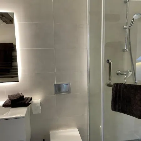 Delecta Apartment *