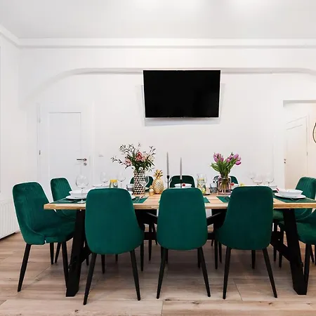 Luxury Old Town Apartament *