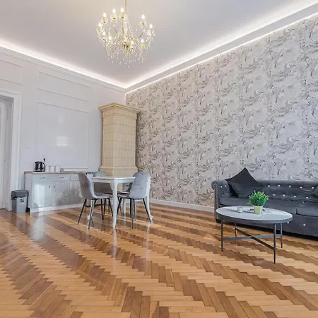 Apartment Royal