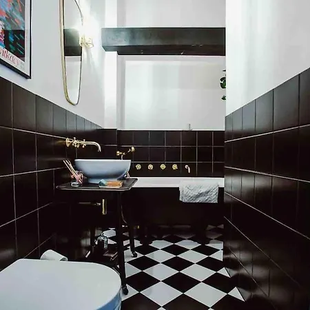 Happy Moments Apartment *