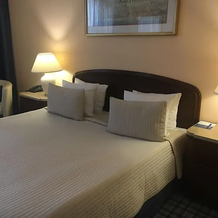 Crown Piast & Otel 5*