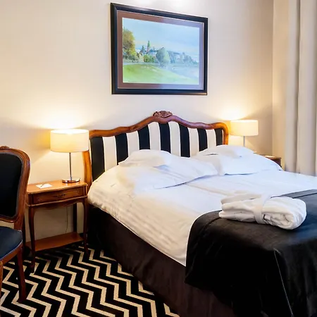 Senacki Hotel Cracovia