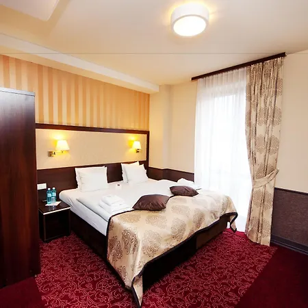 Wielopole 3*