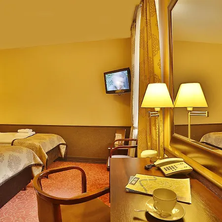 Wielopole Otel 3*