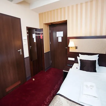 Otel Wielopole 3*