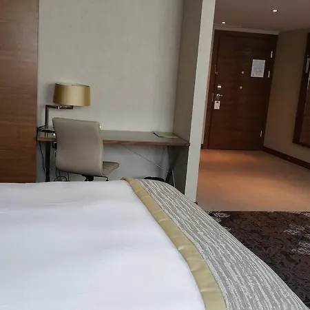 Doubletree By Hilton & Convention Center Otel 4*