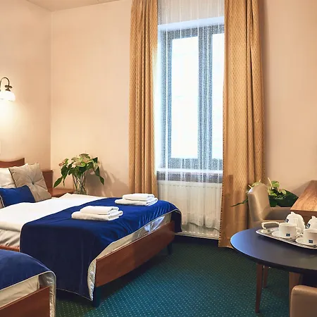 Otel Nobilton