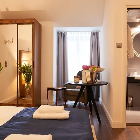 Otel Nobilton 3*