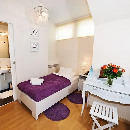 Mikołaj Hotel 3*