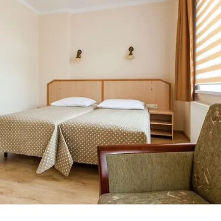 Antica 3*