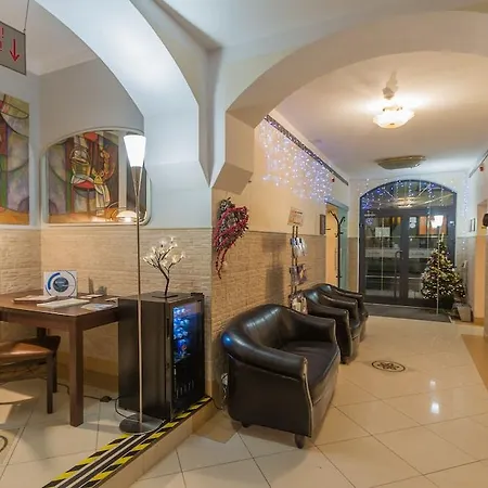 Antica 3* Krakkó