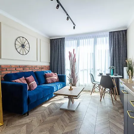 Na Debnikach - By Upstairs * Krakow
