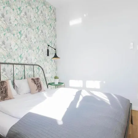 Krupnicza Modern Old Town - By Upstairs Apartman *