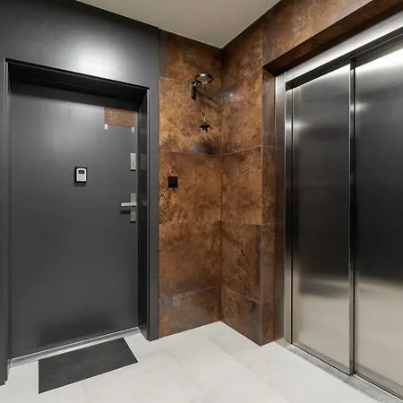Salsa Cracow By Renters Apartament