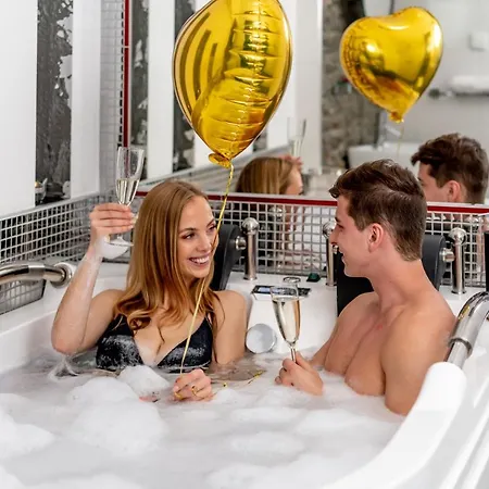 Aparthotel Komorowski Luxury Guest Krakow