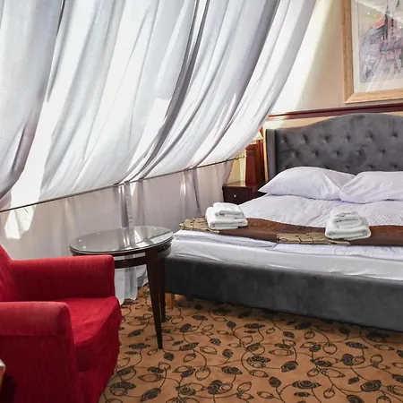 Aparthotel Great Polonia Kazimierz 3*