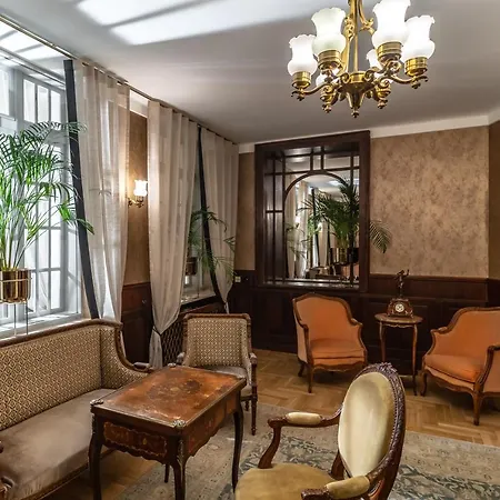 H15 Francuski Old Town - Destigo 5* Krakow