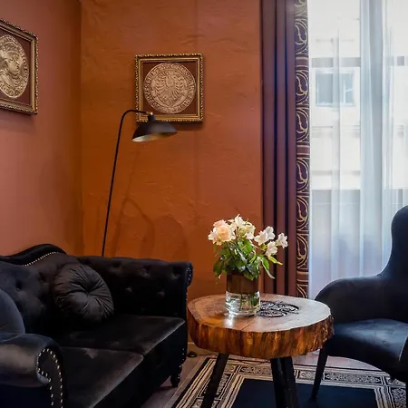 Apartment Ars *
