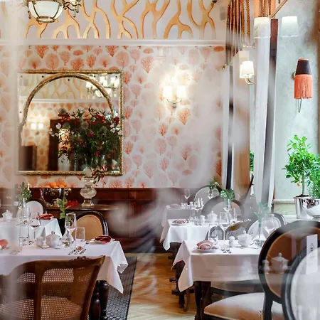 H15 Francuski Old Town - Destigo 5* Krakow