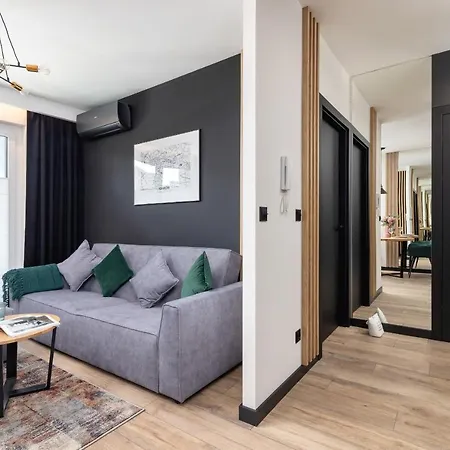 Solaris Park Tauron Arena By Renters Prestige Apartment