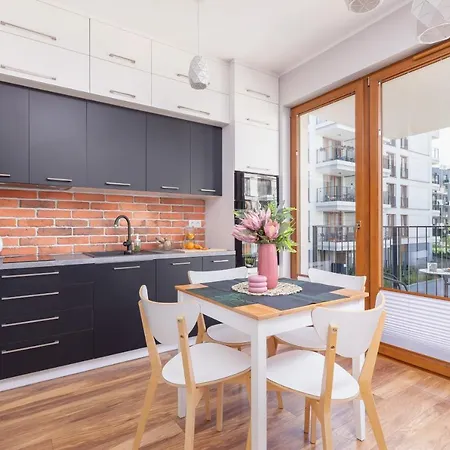 Go Rakowicka By Renters Krakkó