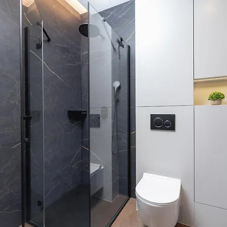 Apartment Solaris Park Tauron Arena By Renters Prestige
