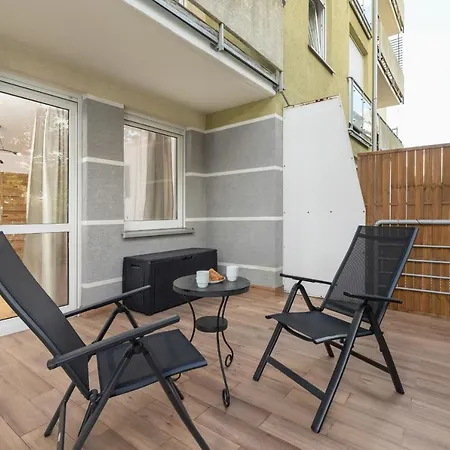 Апартаменты Pleasant With Terrace Cracow By Renters Краков