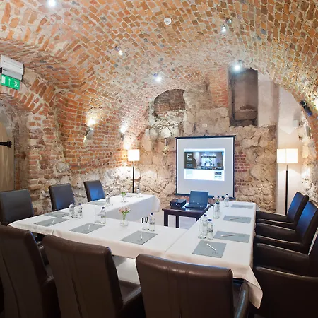 Unicus Old Town - Destigo Hotel Krakow