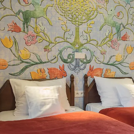 Hotel Ester