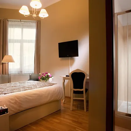 Aparthotel Leone