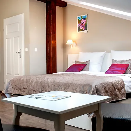 Aparthotel Leone 3*