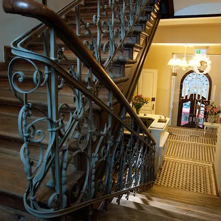 Aparthotel Leone Krakow