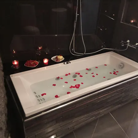 Aparthotel Komorowski Luxury Guest