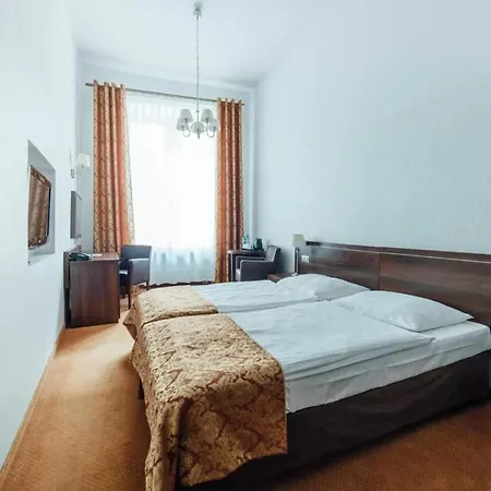 Rezydent Hotel 3*