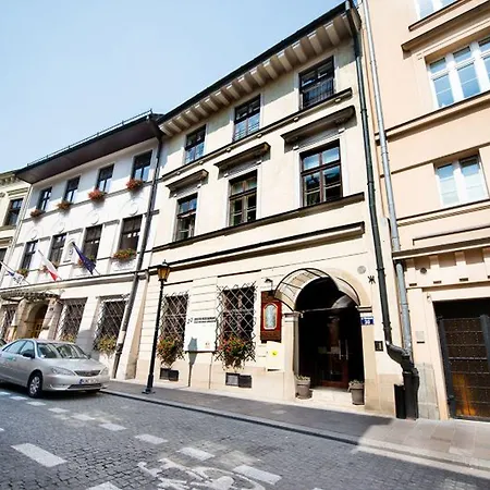 Mikołaj 3*