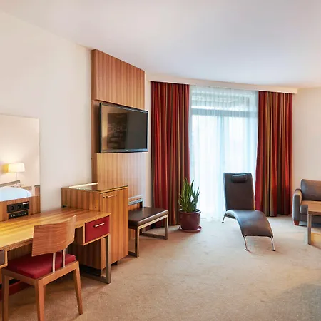 Radisson Blu Otel 5*
