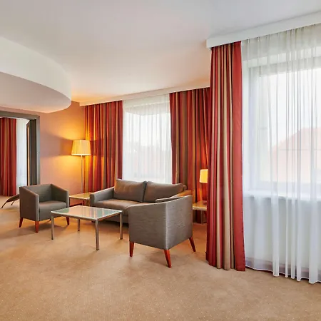 Radisson Blu Otel 5*