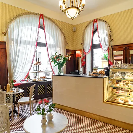 H15 Francuski Old Town - Destigo